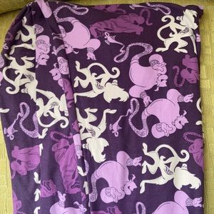Disney LuLaRoe Leggings tc2
